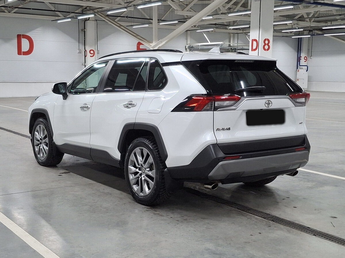 Купить Toyota RAV4 с пробегом. Фото: #6
