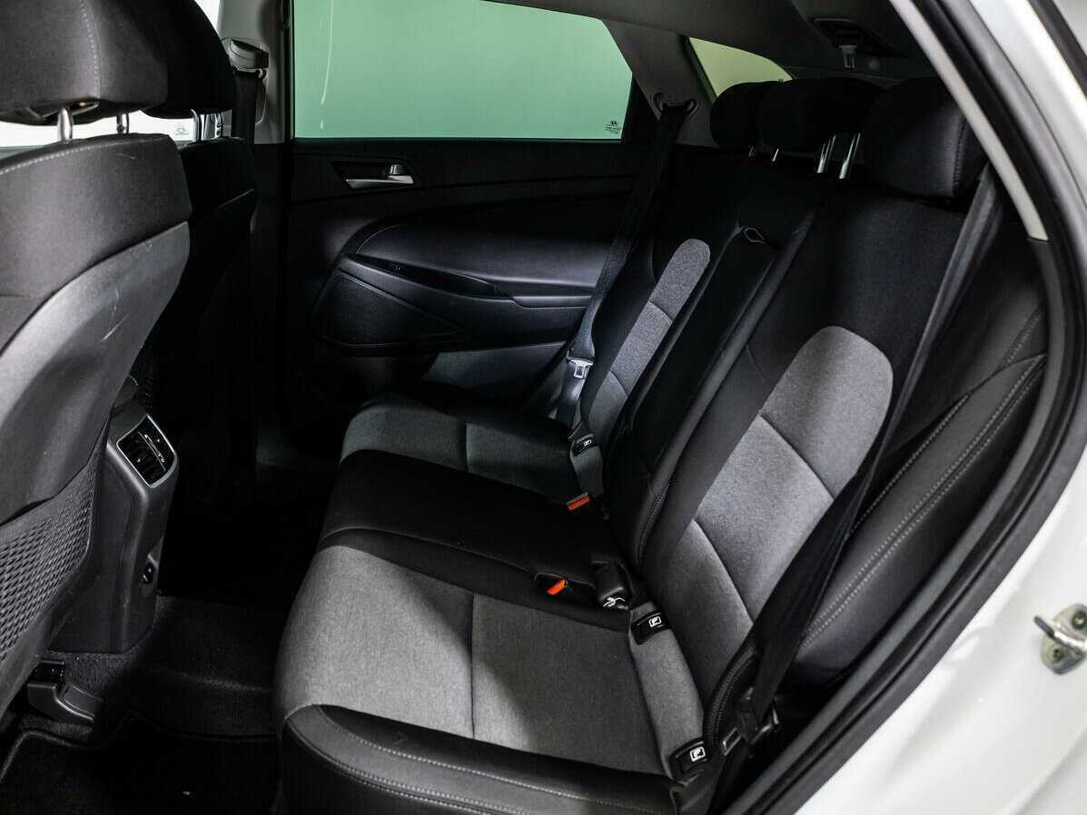 Купить Hyundai Tucson с пробегом. Фото: #7