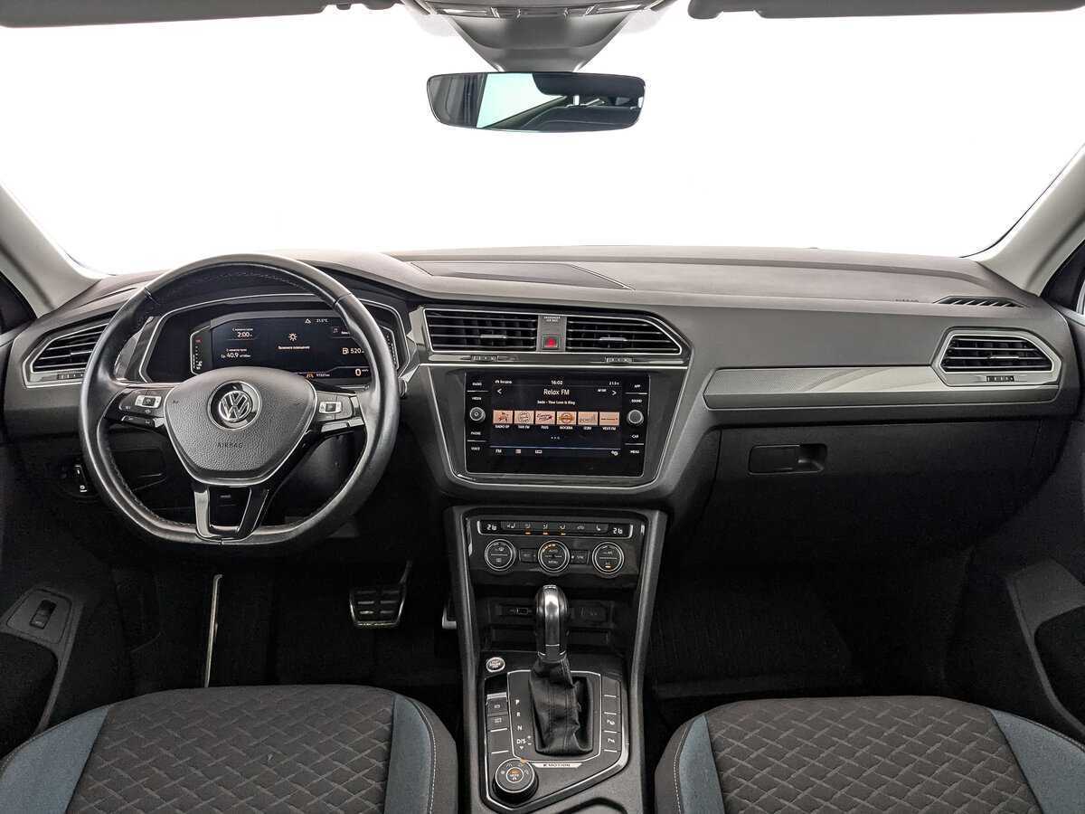 Купить Volkswagen Tiguan с пробегом. Фото: #9