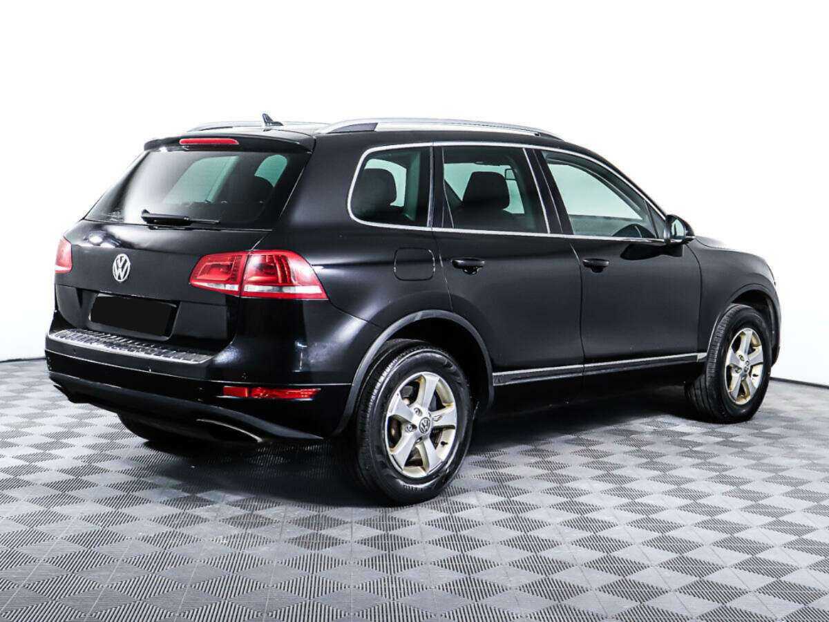 Купить Volkswagen Touareg с пробегом. Фото: #4