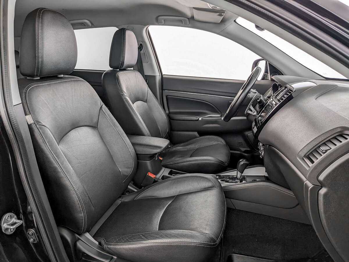 Купить Mitsubishi ASX с пробегом. Фото: #18