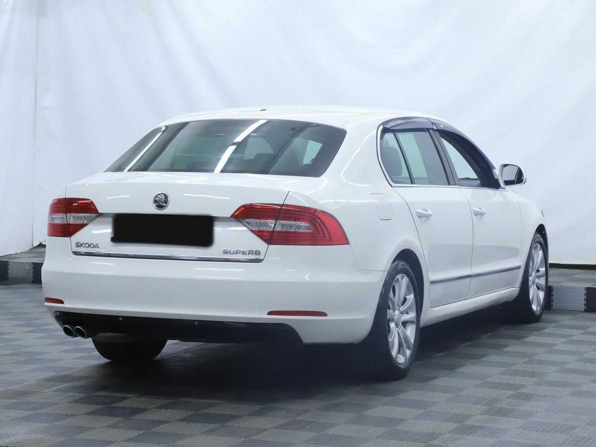 Купить Skoda Superb с пробегом. Фото: #5