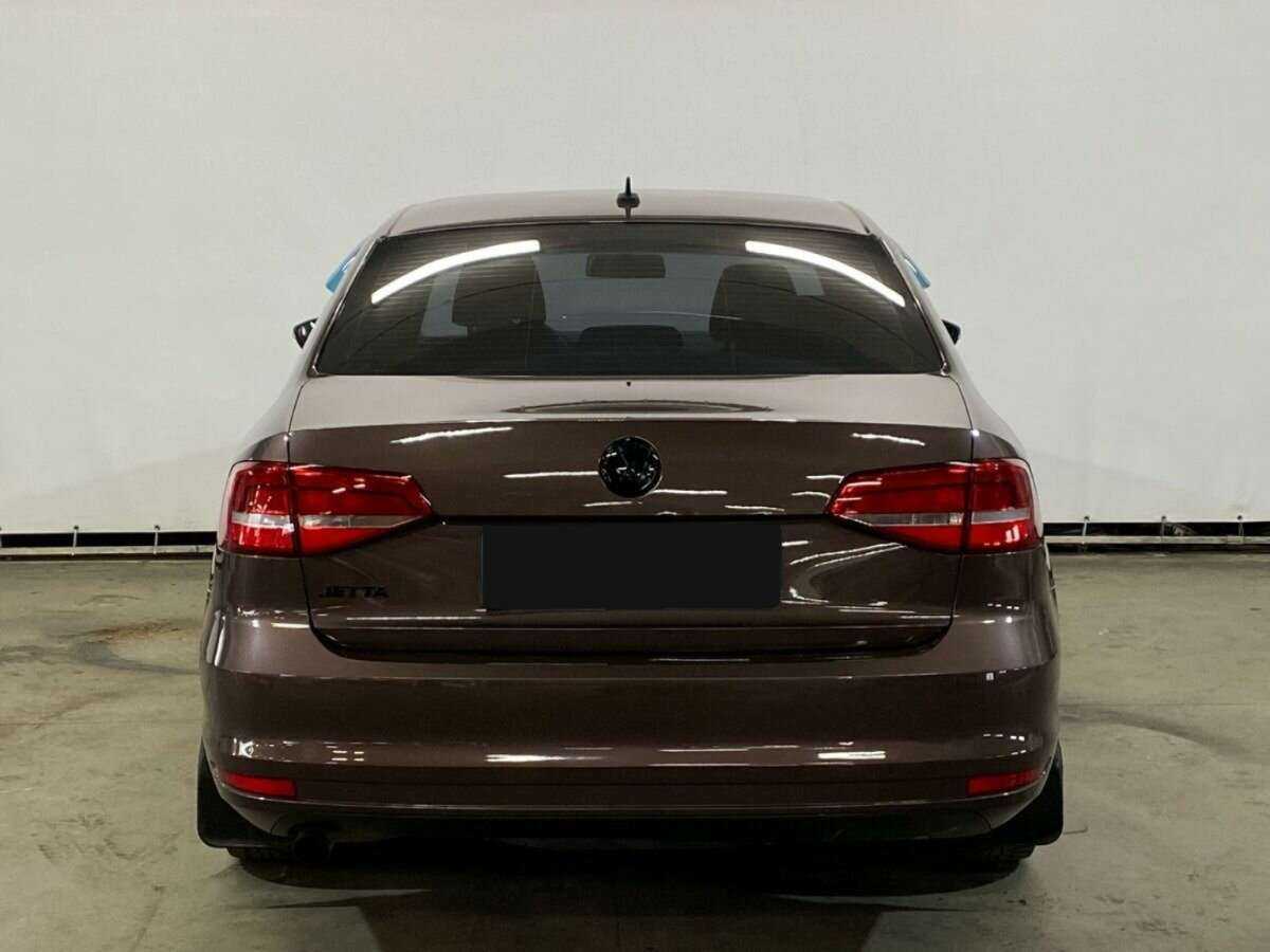 Купить Volkswagen Jetta с пробегом. Фото: #5