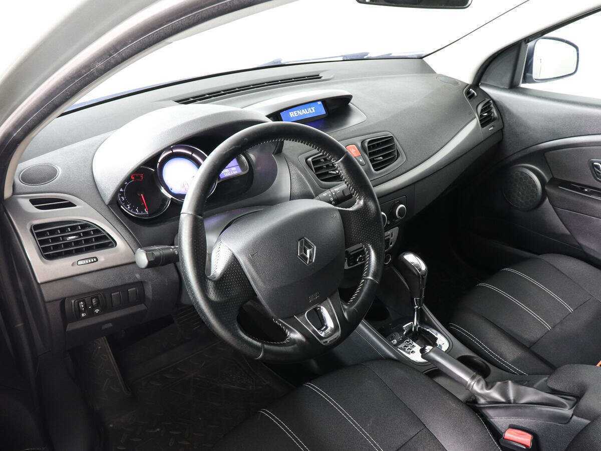 Купить Renault Megane с пробегом. Фото: #4