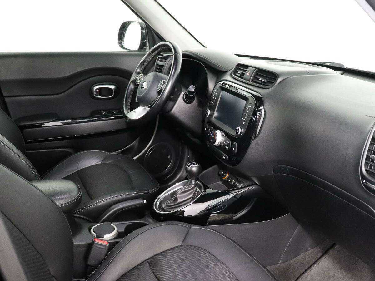 Купить Kia Soul с пробегом. Фото: #6