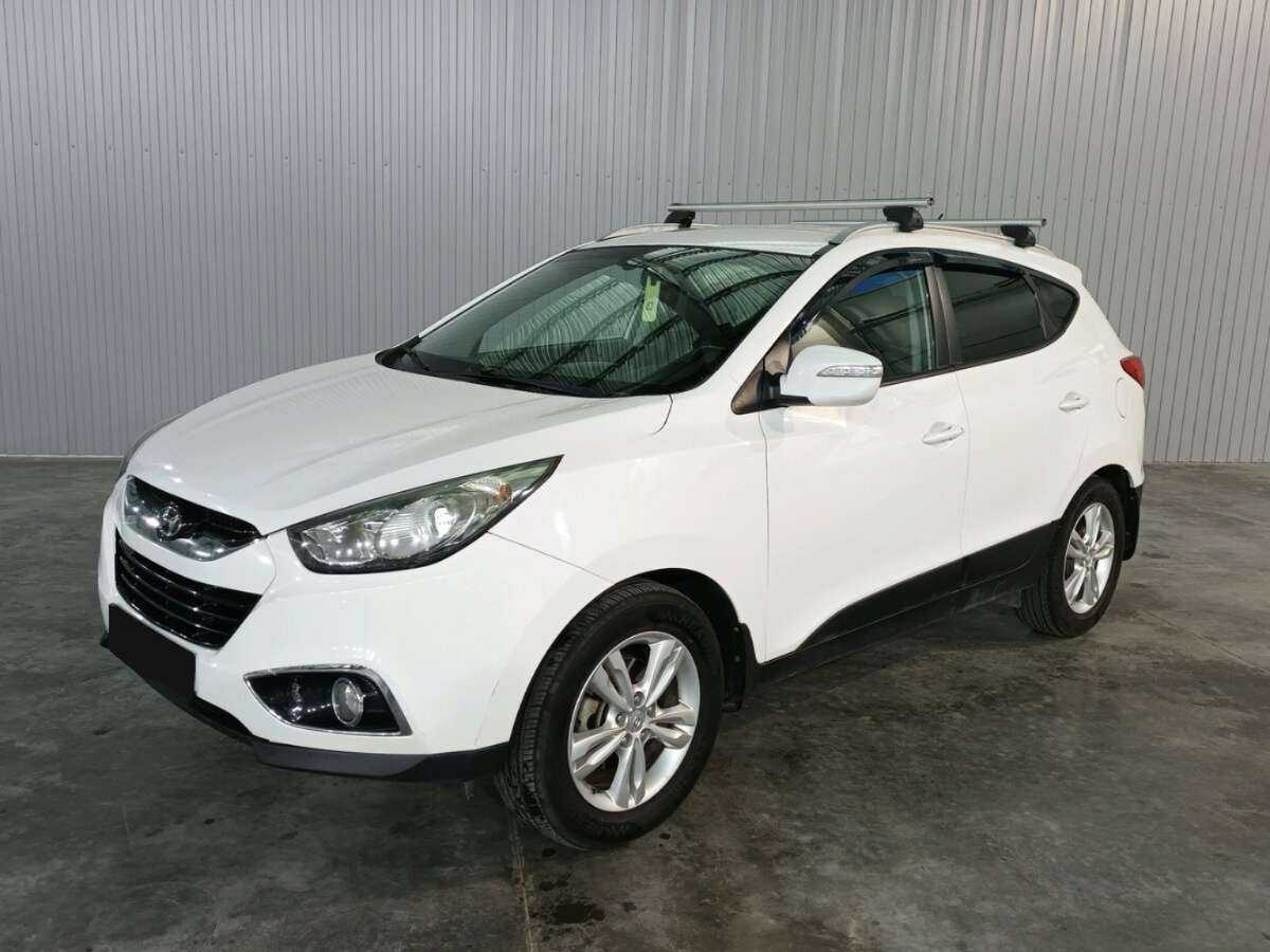 Купить Hyundai ix35 с пробегом. Фото: #0