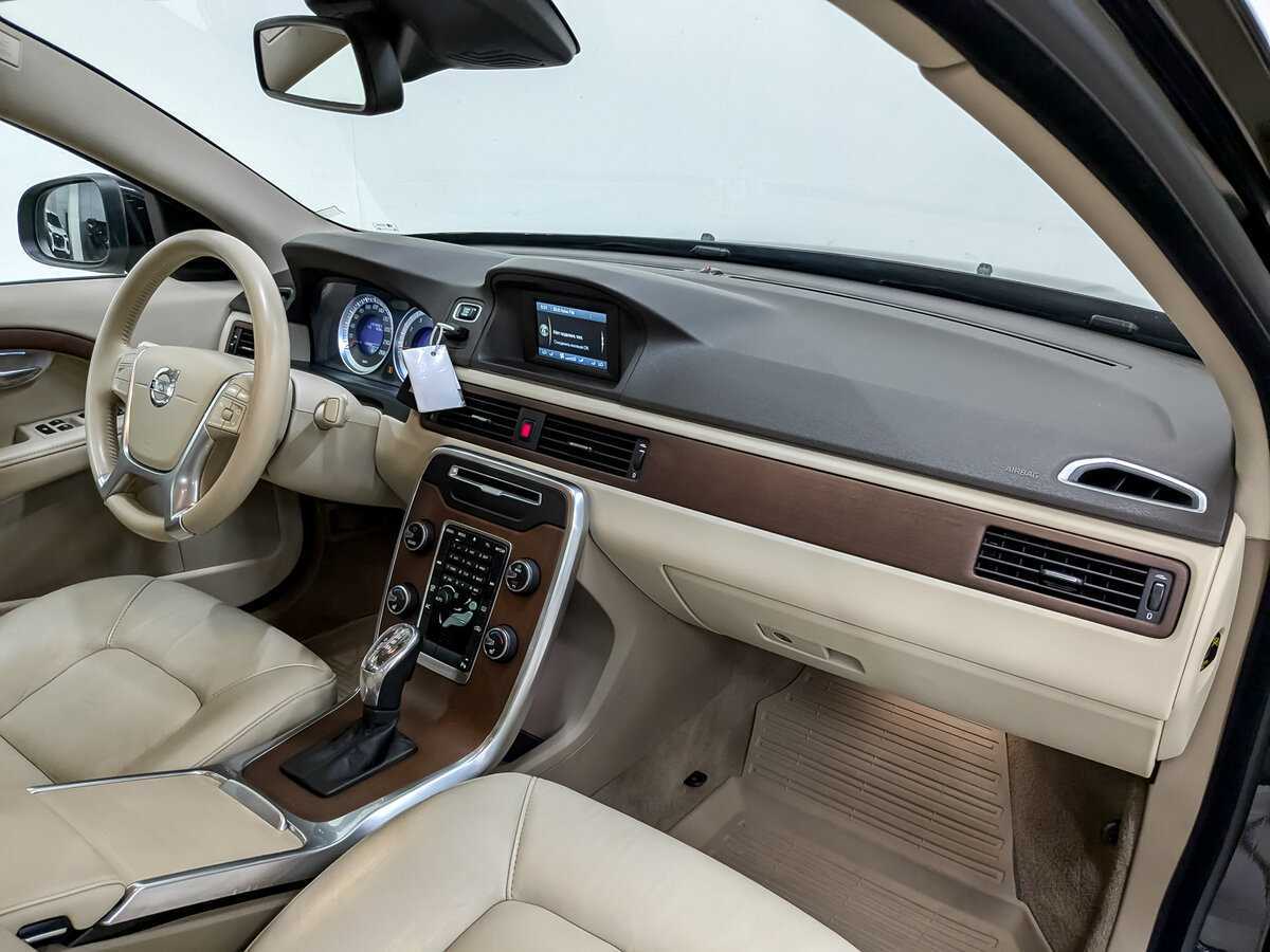 Купить Volvo S80 с пробегом. Фото: #10