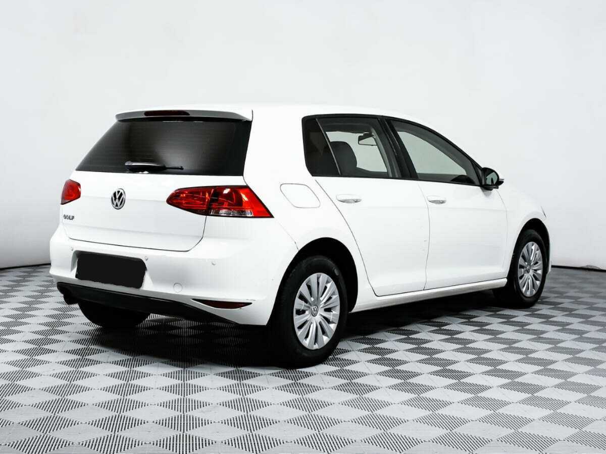Купить Volkswagen Golf с пробегом. Фото: #4