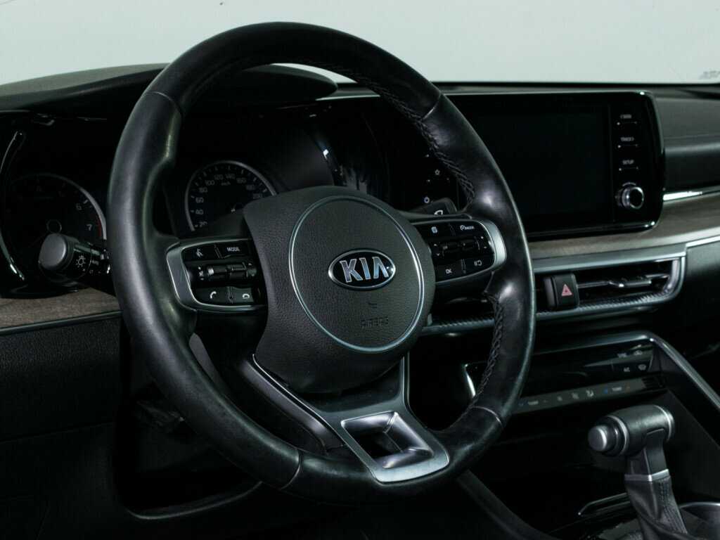 Купить Kia K5 с пробегом. Фото: #9