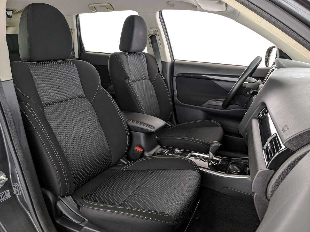 Купить Mitsubishi Outlander с пробегом. Фото: #19