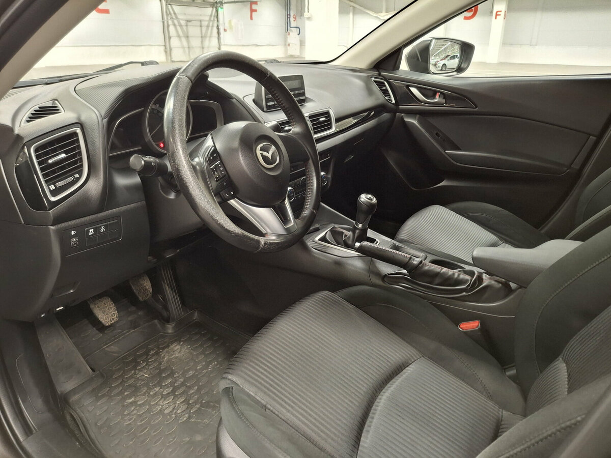 Купить Mazda 3 с пробегом. Фото: #14