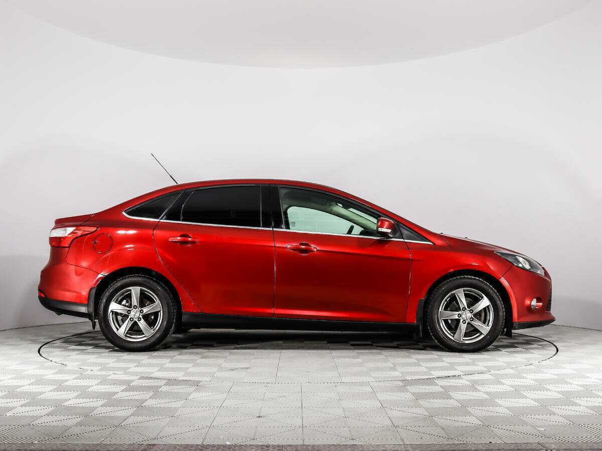 Купить Ford Focus с пробегом. Фото: #3