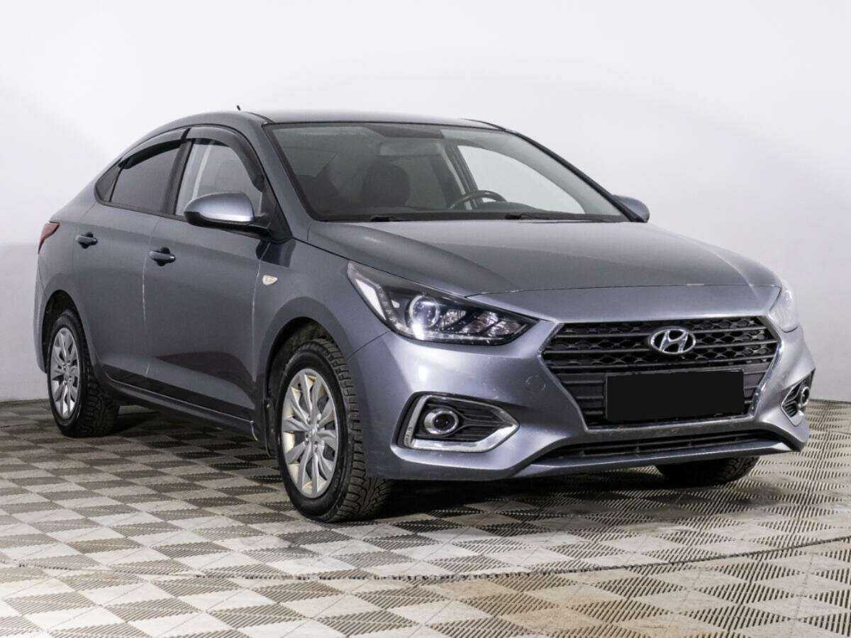Купить Hyundai Solaris с пробегом. Фото: #2