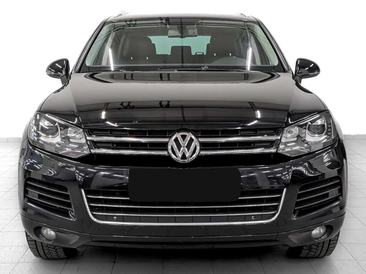 Купить Volkswagen Touareg с пробегом. Фото: #1