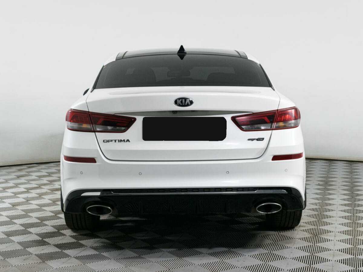Купить Kia Optima с пробегом. Фото: #4