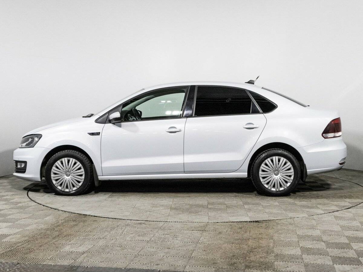 Купить Volkswagen Polo с пробегом. Фото: #7
