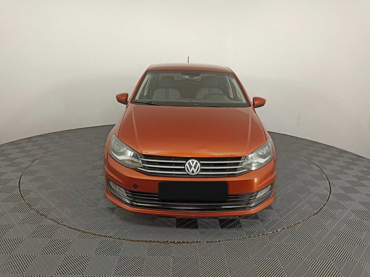 Купить Volkswagen Polo с пробегом. Фото: #1