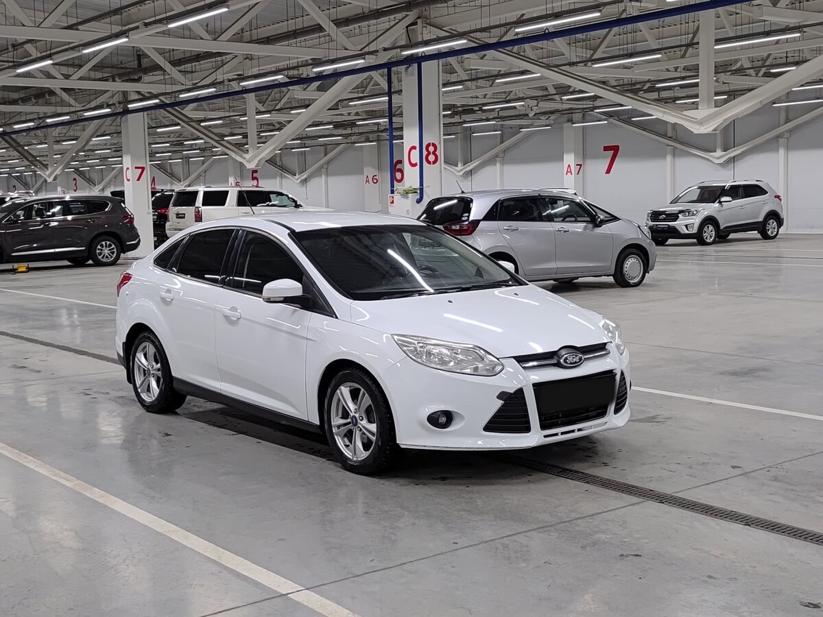 Купить Ford Focus с пробегом. Фото: #2