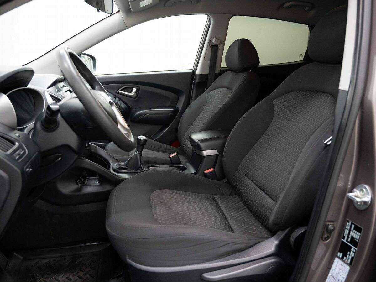 Купить Hyundai ix35 с пробегом. Фото: #6