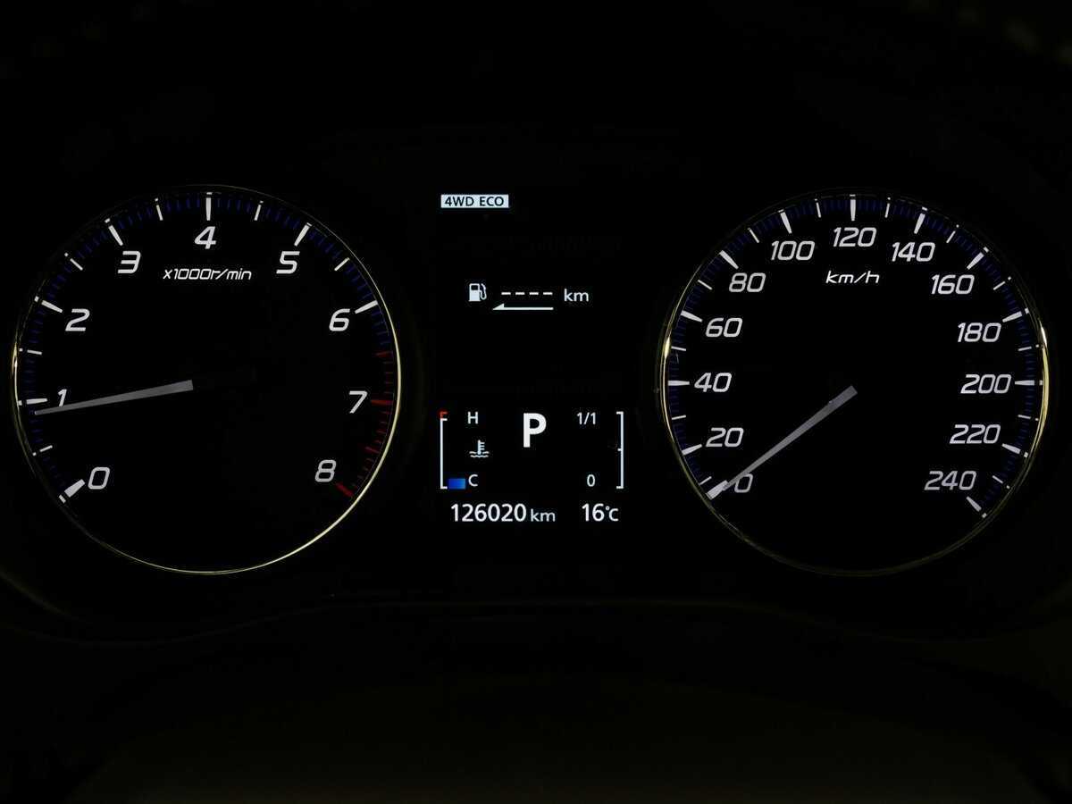 Купить Mitsubishi Outlander с пробегом. Фото: #15