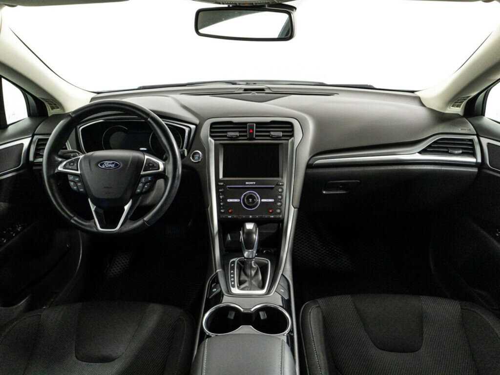 Купить Ford Mondeo с пробегом. Фото: #10