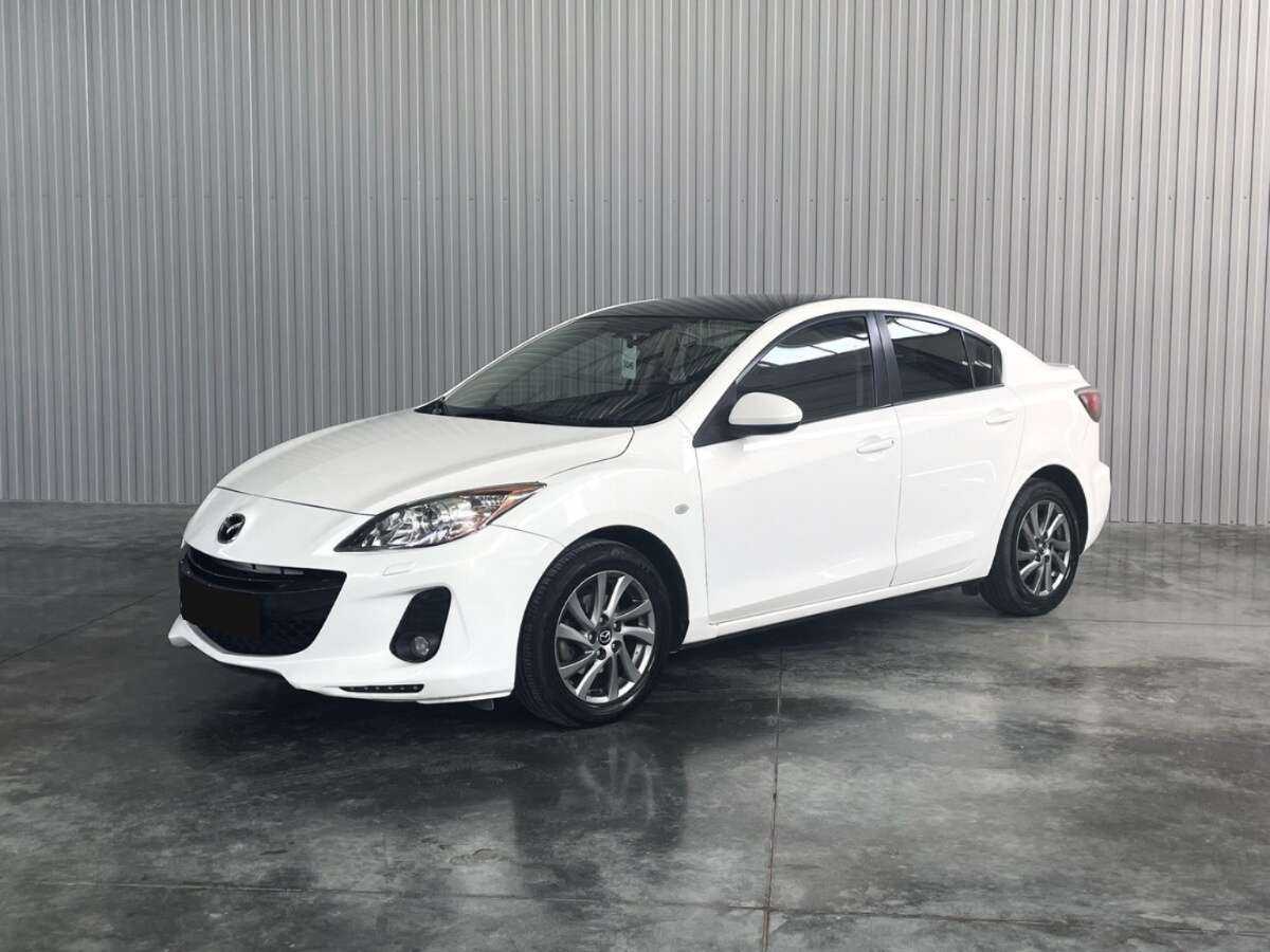 Купить Mazda 3 с пробегом. Посмотреть фото