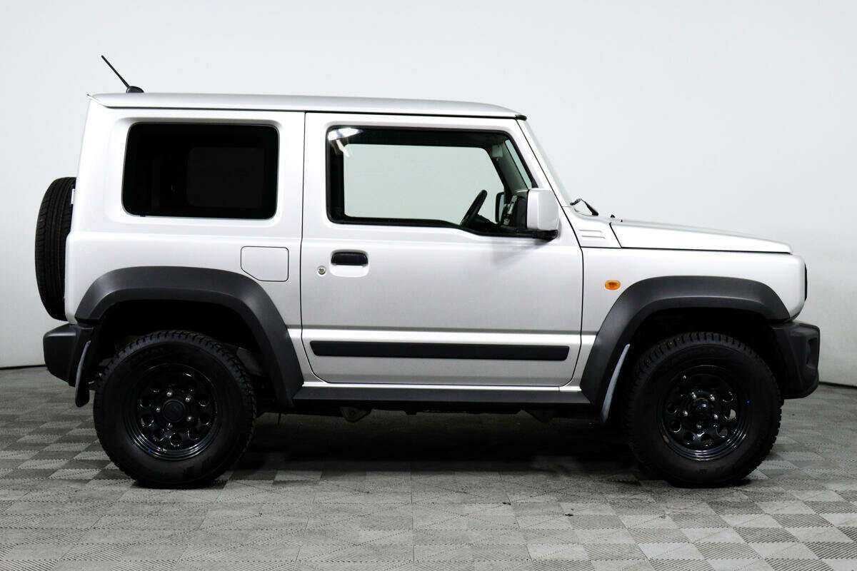 Купить Suzuki Jimny с пробегом. Фото: #3