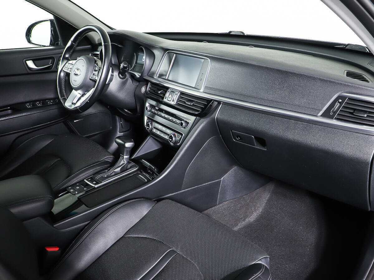 Купить Kia Optima с пробегом. Фото: #8