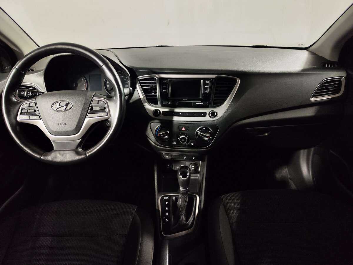 Купить Hyundai Solaris с пробегом. Фото: #9