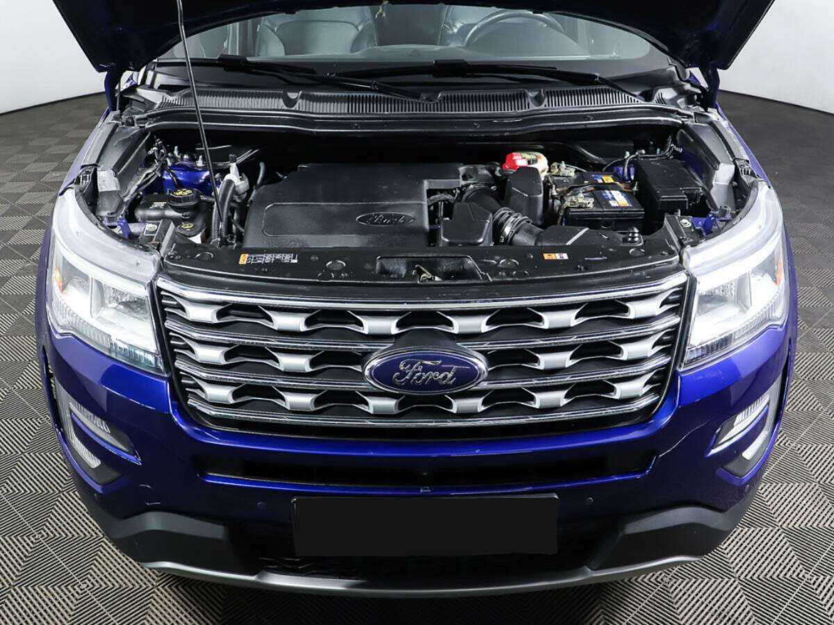 Купить Ford Explorer с пробегом. Фото: #7