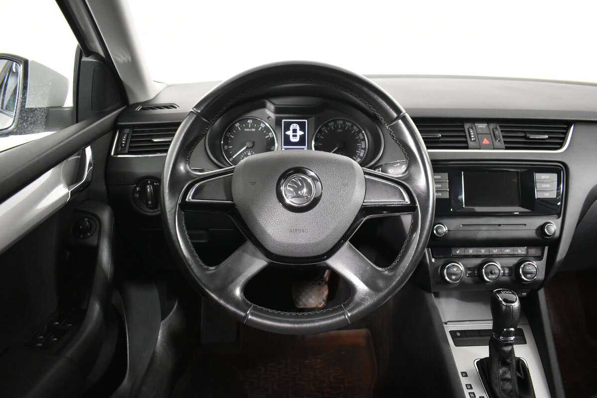Купить Skoda Octavia с пробегом. Фото: #16