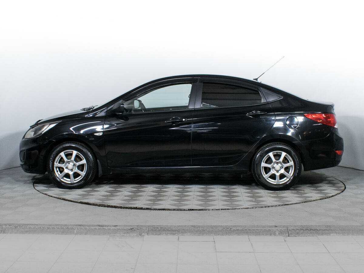 Купить Hyundai Solaris с пробегом. Фото: #7