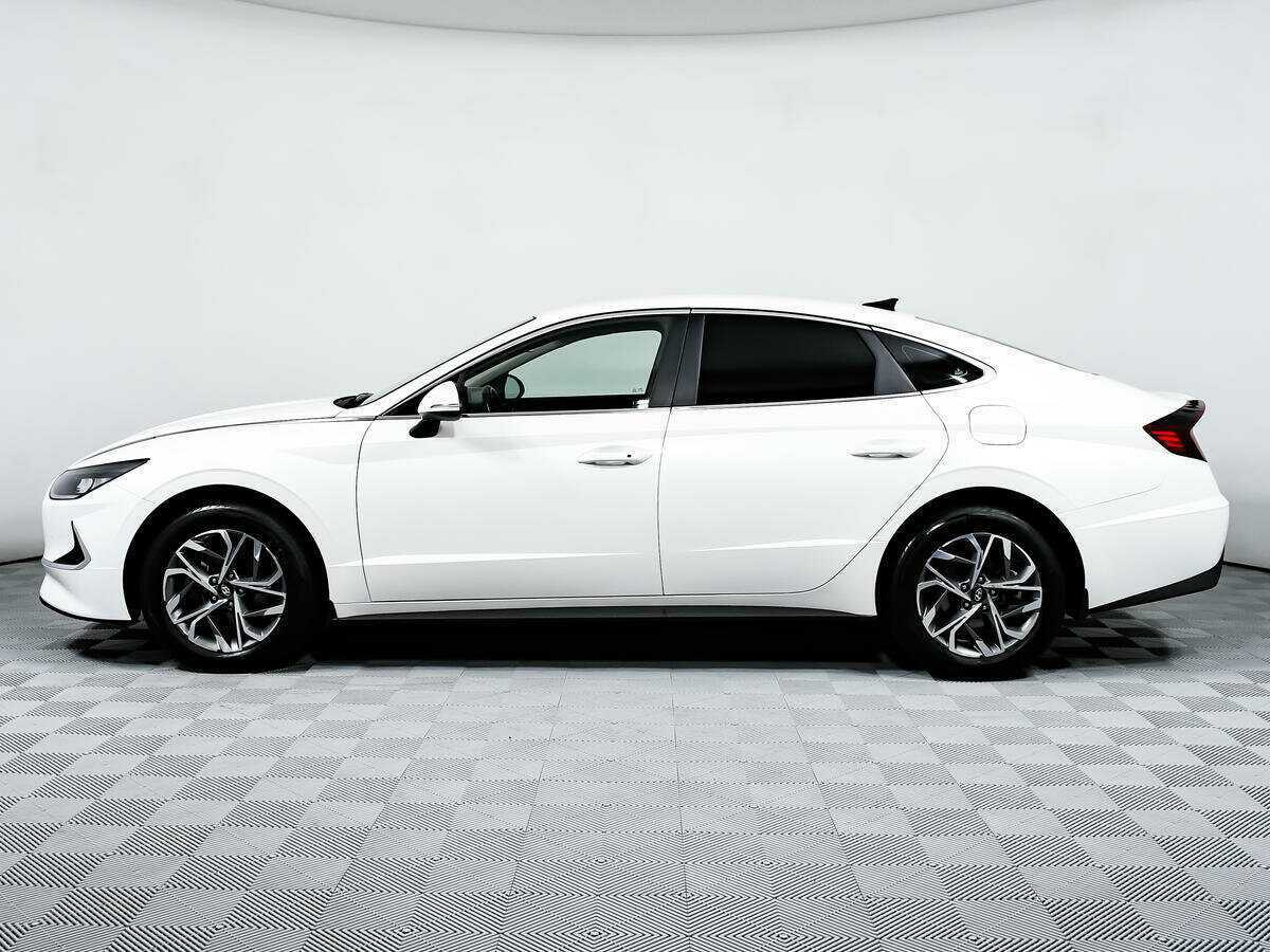 Купить Hyundai Sonata с пробегом. Фото: #7