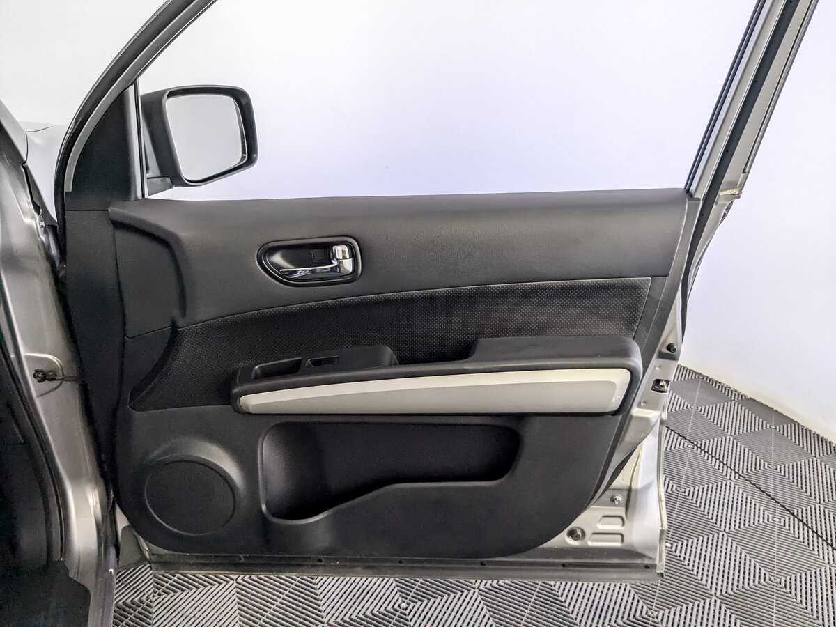 Купить Nissan X-Trail с пробегом. Фото: #19