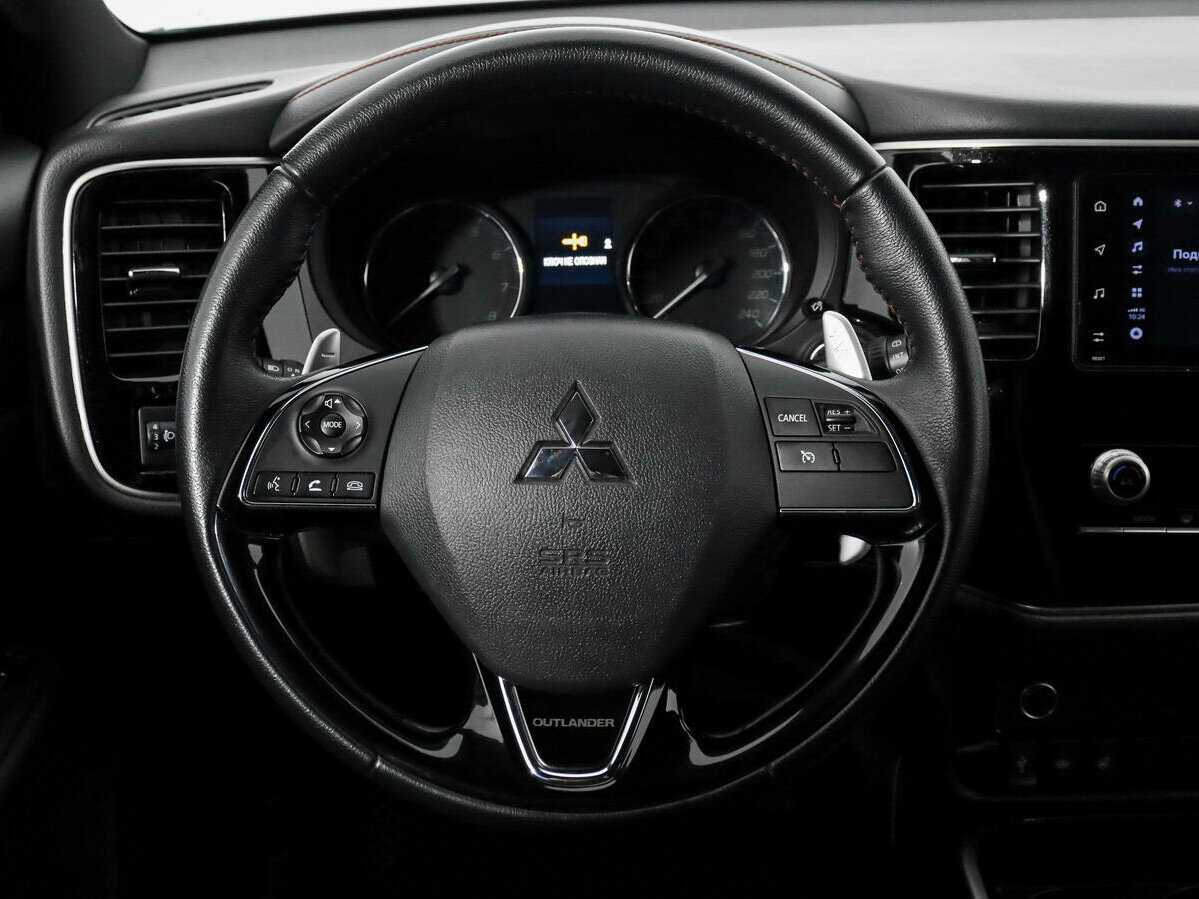 Купить Mitsubishi Outlander с пробегом. Фото: #12