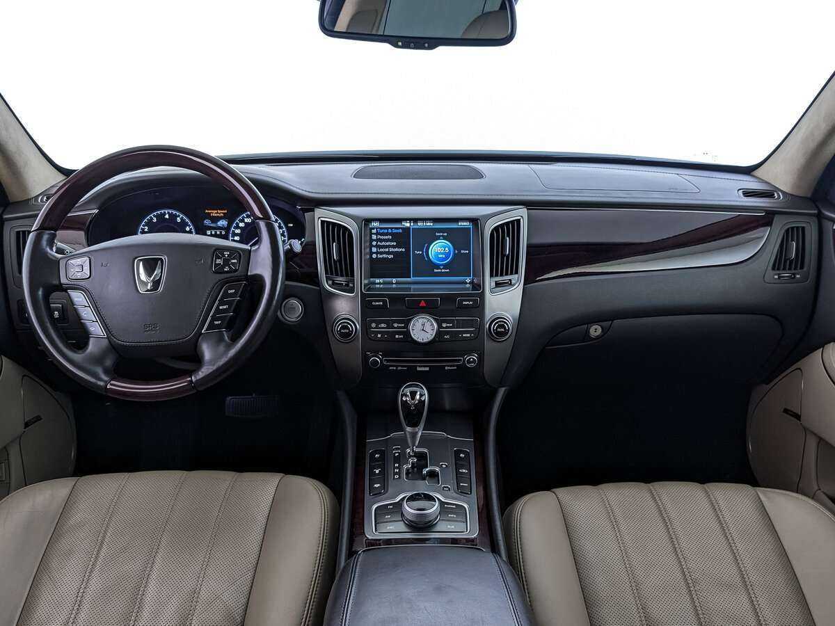 Купить Hyundai Equus с пробегом. Фото: #9