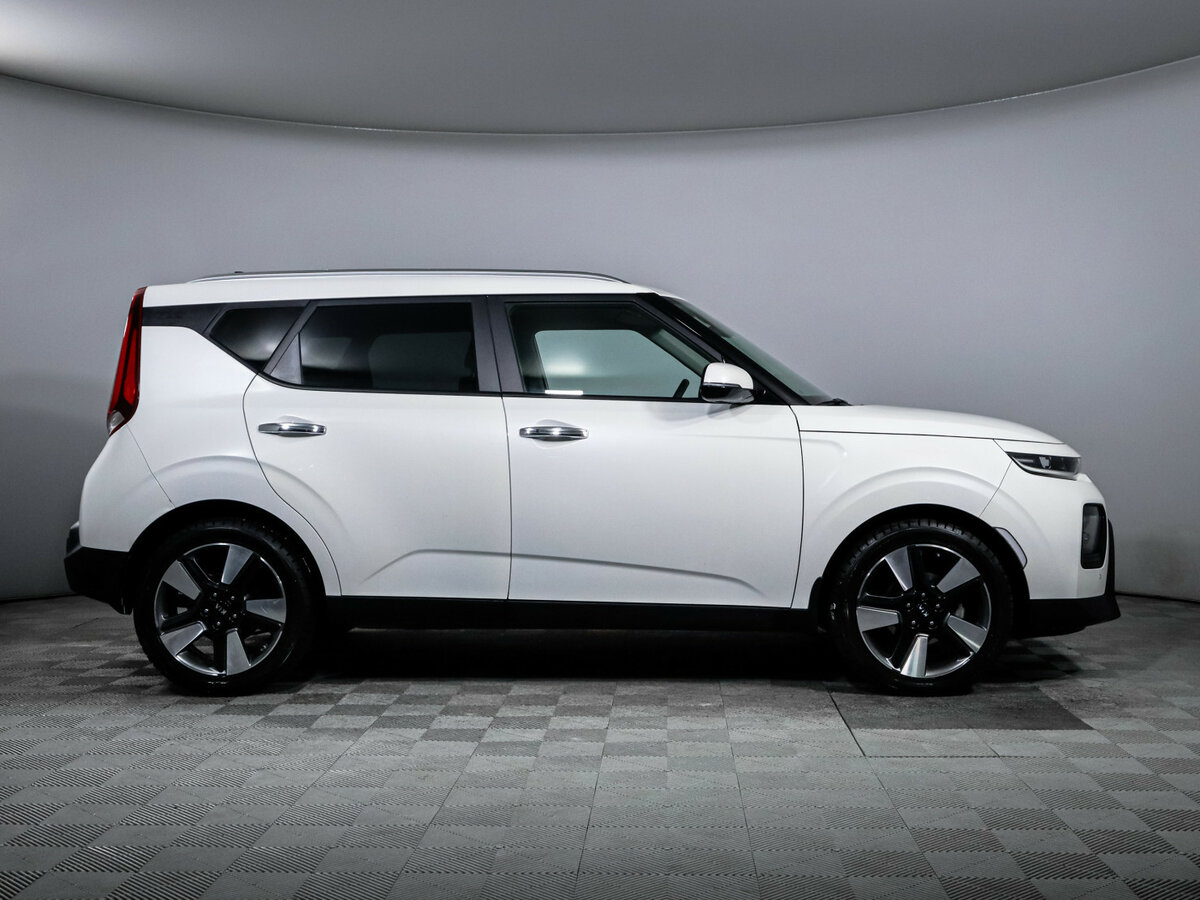 Купить Kia Soul с пробегом. Фото: #3
