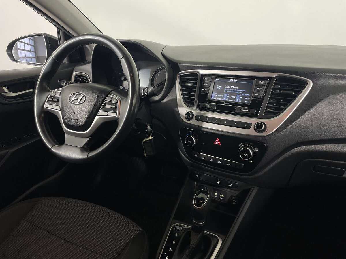 Купить Hyundai Solaris с пробегом. Фото: #11