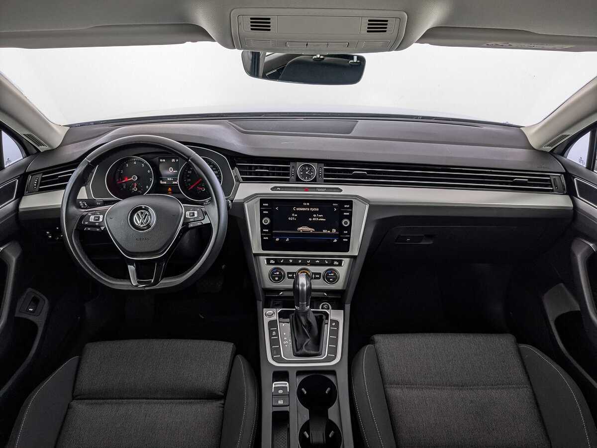 Купить Volkswagen Passat с пробегом. Фото: #13