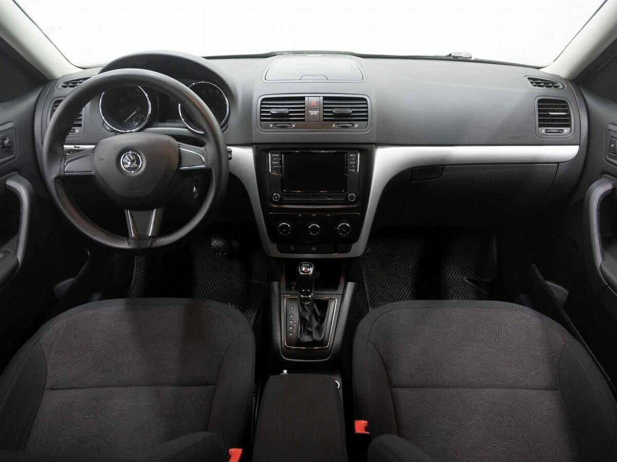 Купить Skoda Yeti с пробегом. Фото: #11