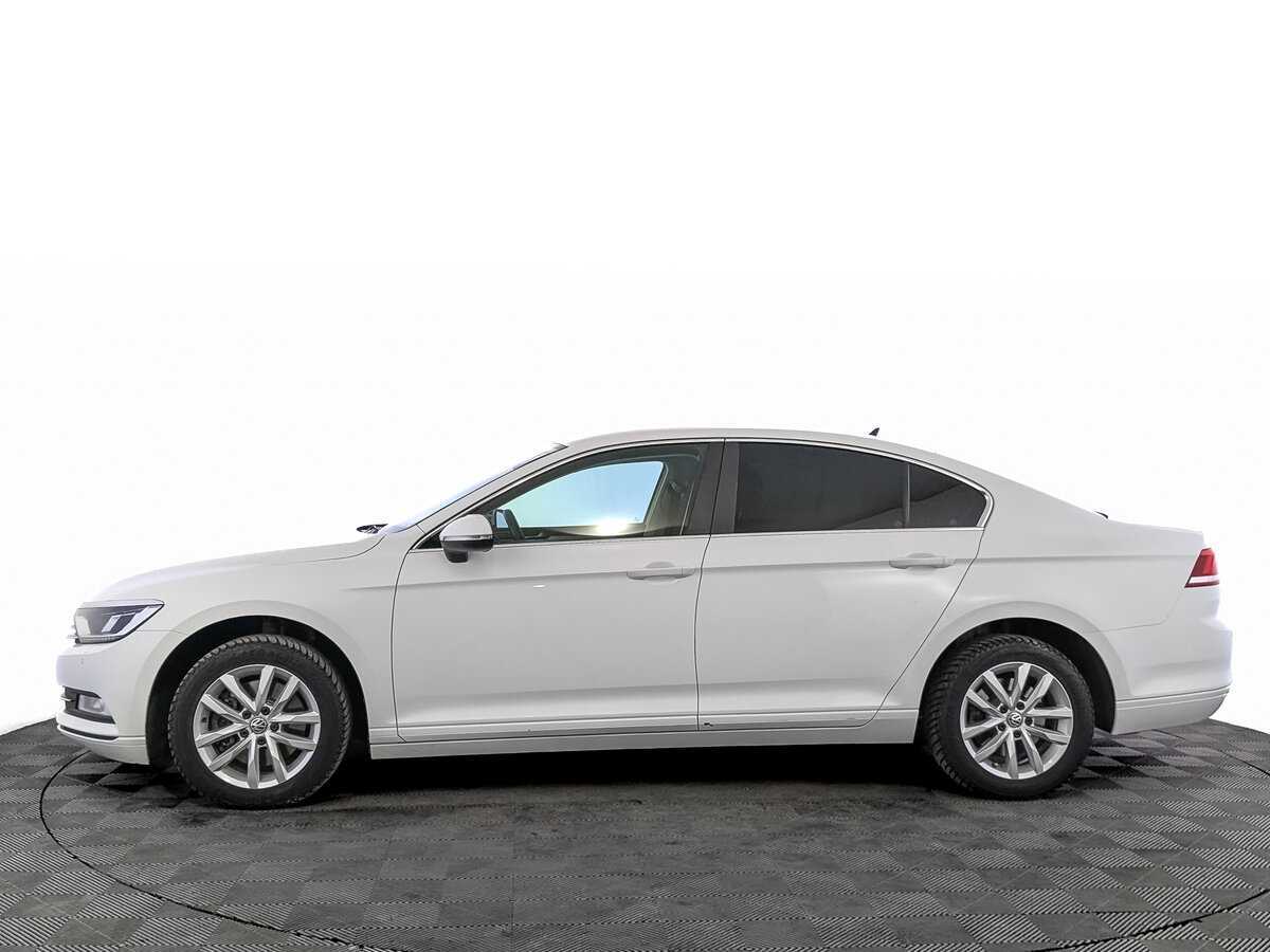 Купить Volkswagen Passat с пробегом. Фото: #7