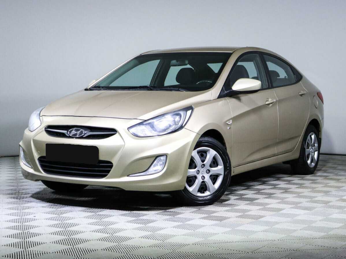 Купить Hyundai Solaris с пробегом. Фото: #0