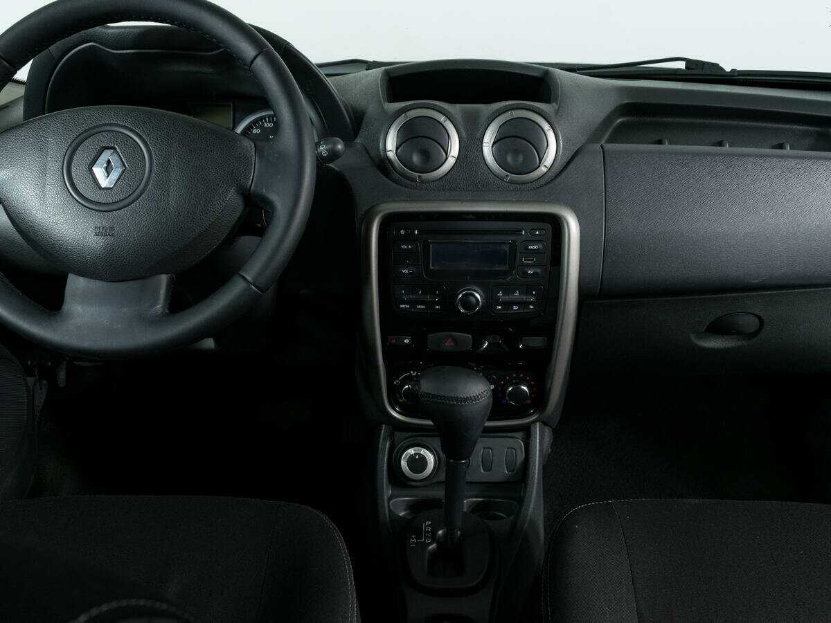 Купить Renault Duster с пробегом. Фото: #9