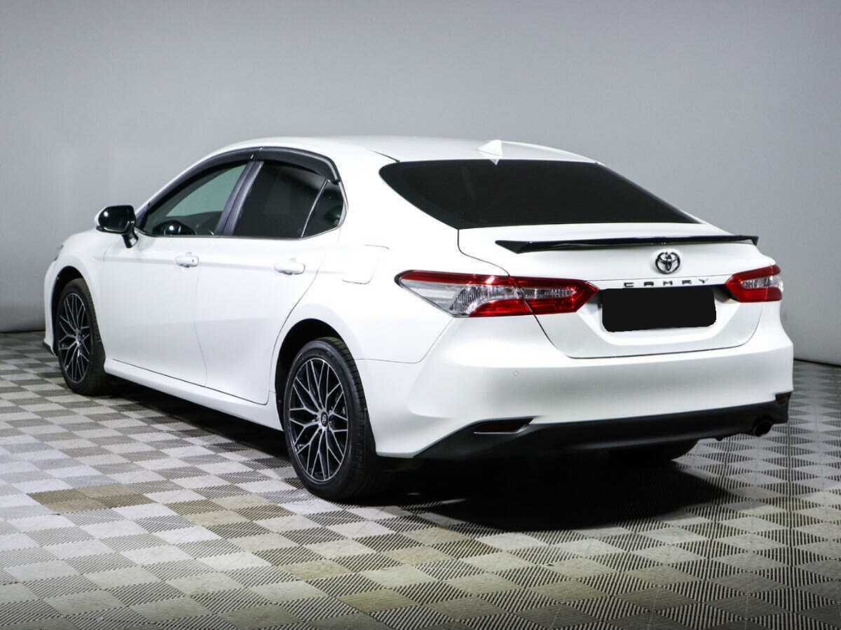 Купить Toyota Camry с пробегом. Фото: #5