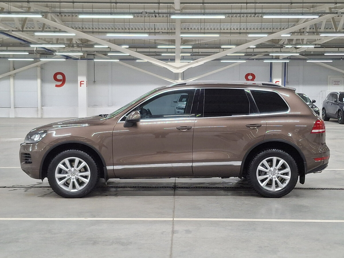 Купить Volkswagen Touareg с пробегом. Фото: #7