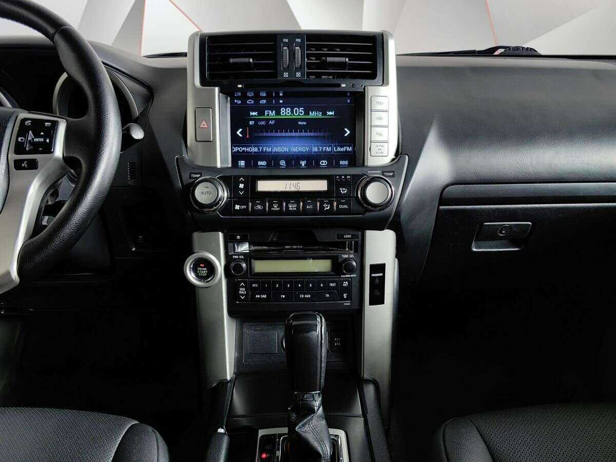Купить Toyota Land Cruiser Prado с пробегом. Фото: #10