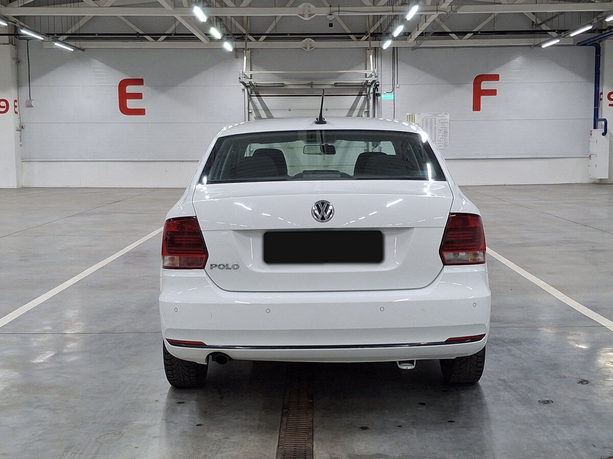 Купить Volkswagen Polo с пробегом. Фото: #5