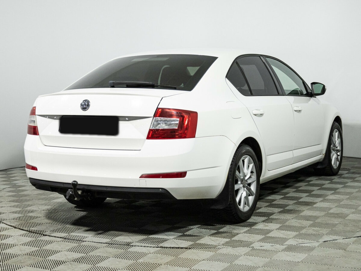 Купить Skoda Octavia с пробегом. Фото: #3