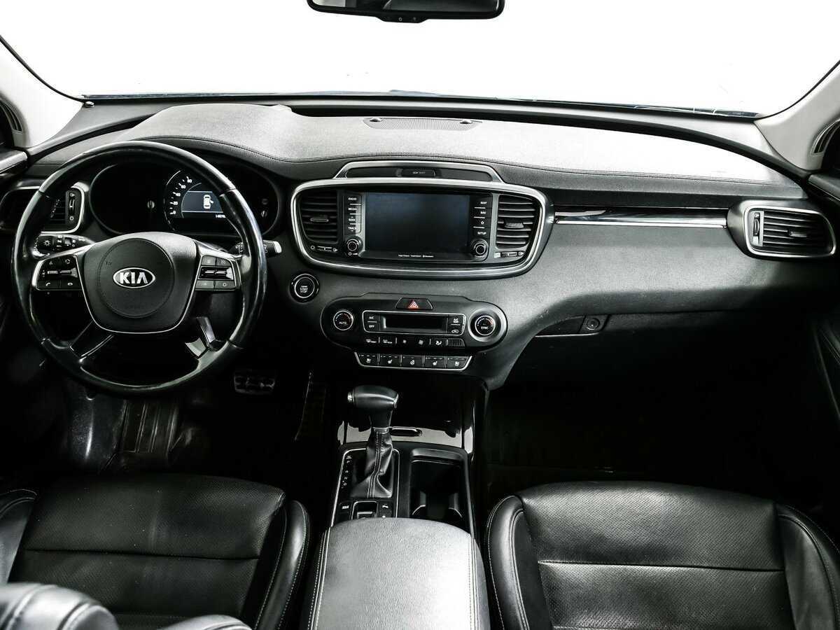 Купить Kia Sorento с пробегом. Фото: #10