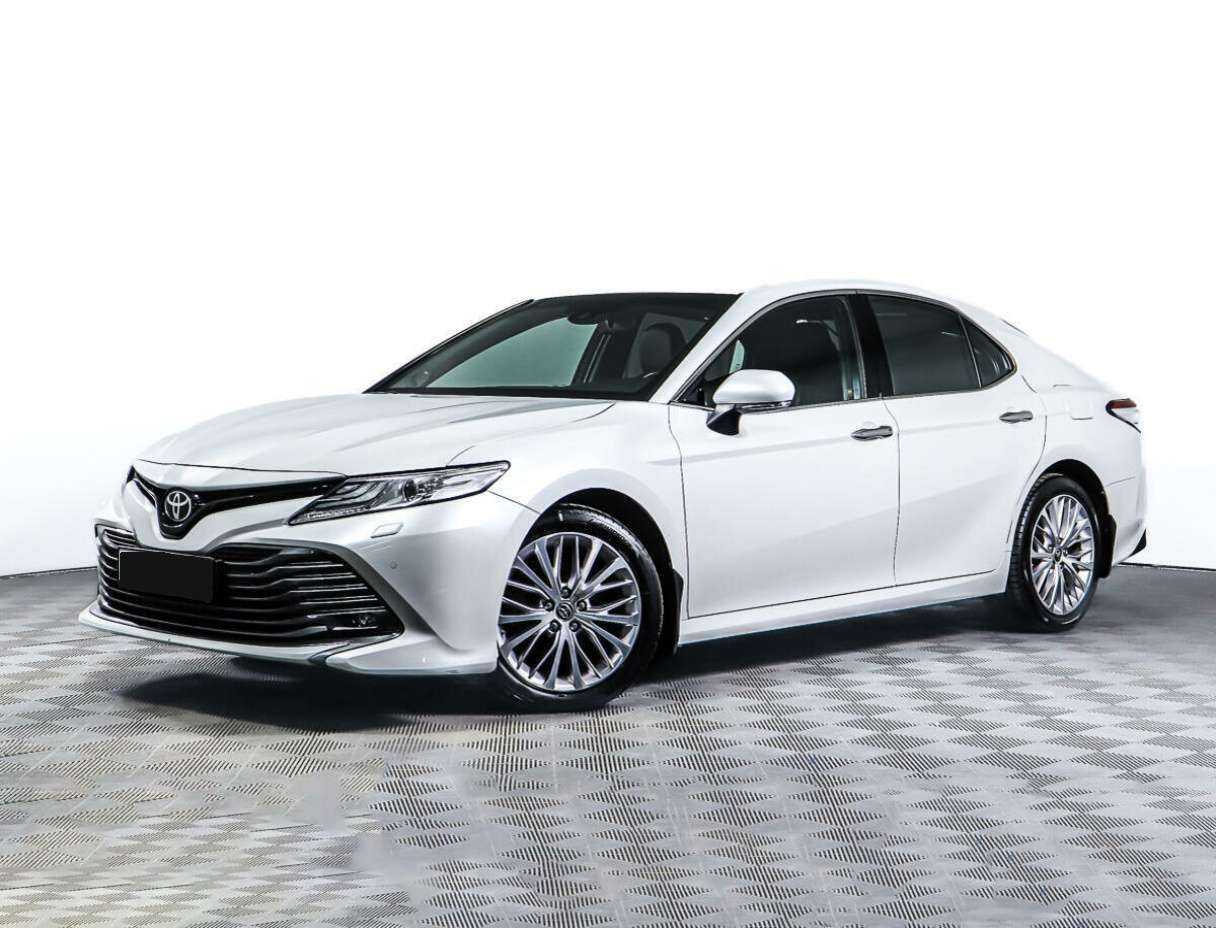 Купить Toyota Camry с пробегом. Фото: #0